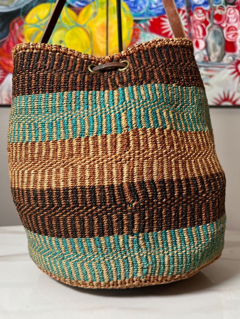 Kenyan Sisal Kiondo Vintage Bucket Bag Fair Trade - Picture 3 of 10